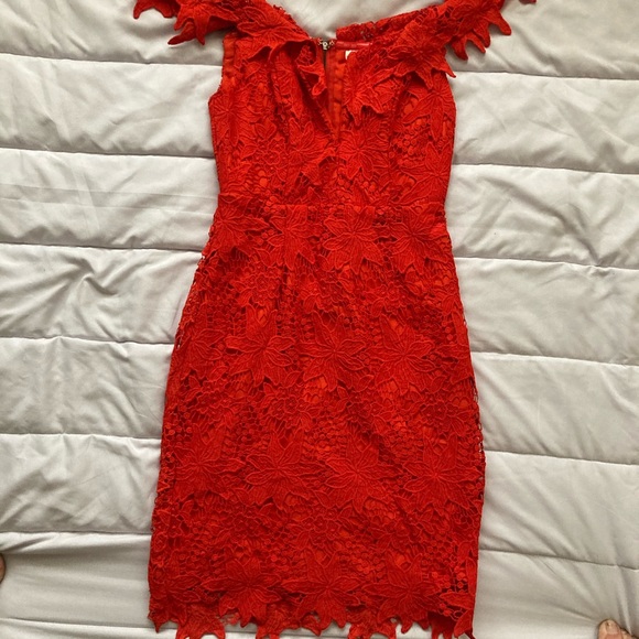 Meet your Posher, Amanda - Picture 1 of 1